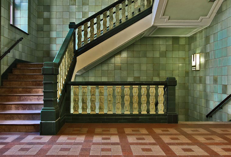 Architekturkeramik-Baukeramik-Sonderanfertigung-glasierte-Verblendere