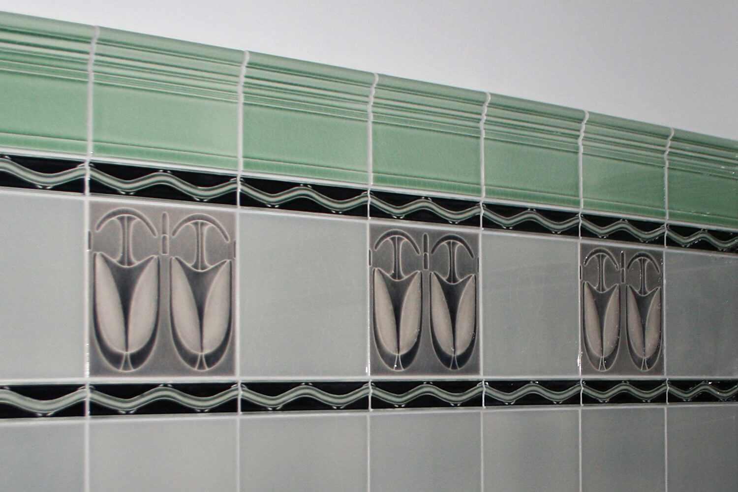 Fliesen des Jugendstil und Art Deco